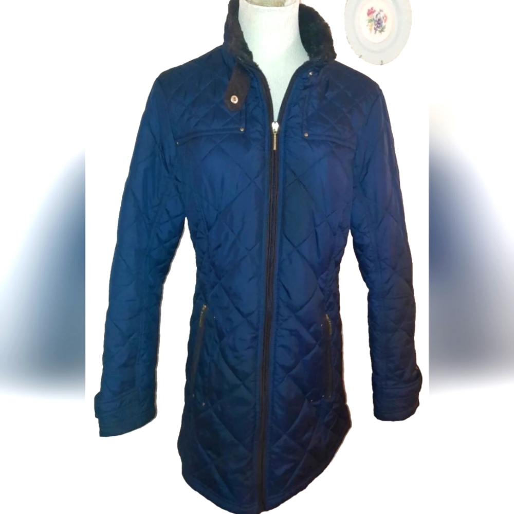Weatherproof light weight navy quilted jacket size medium